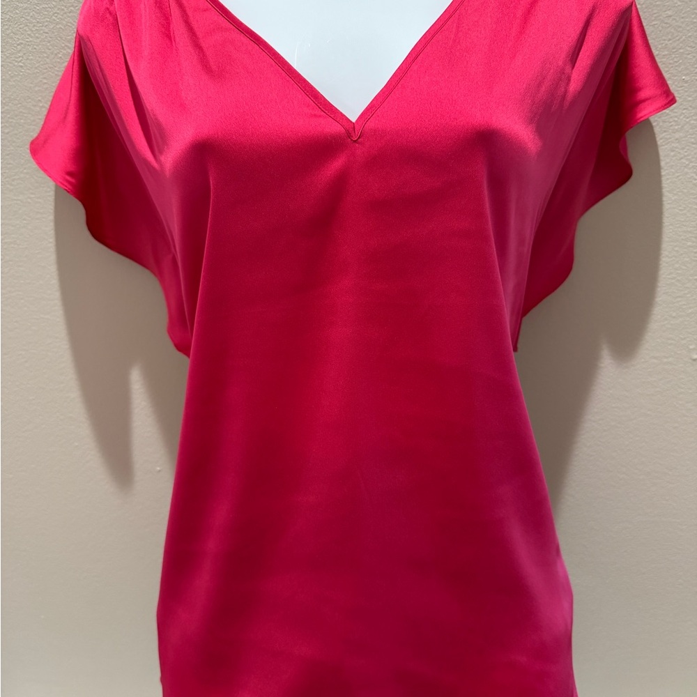 Flutter-Sleeve V-Neck Top